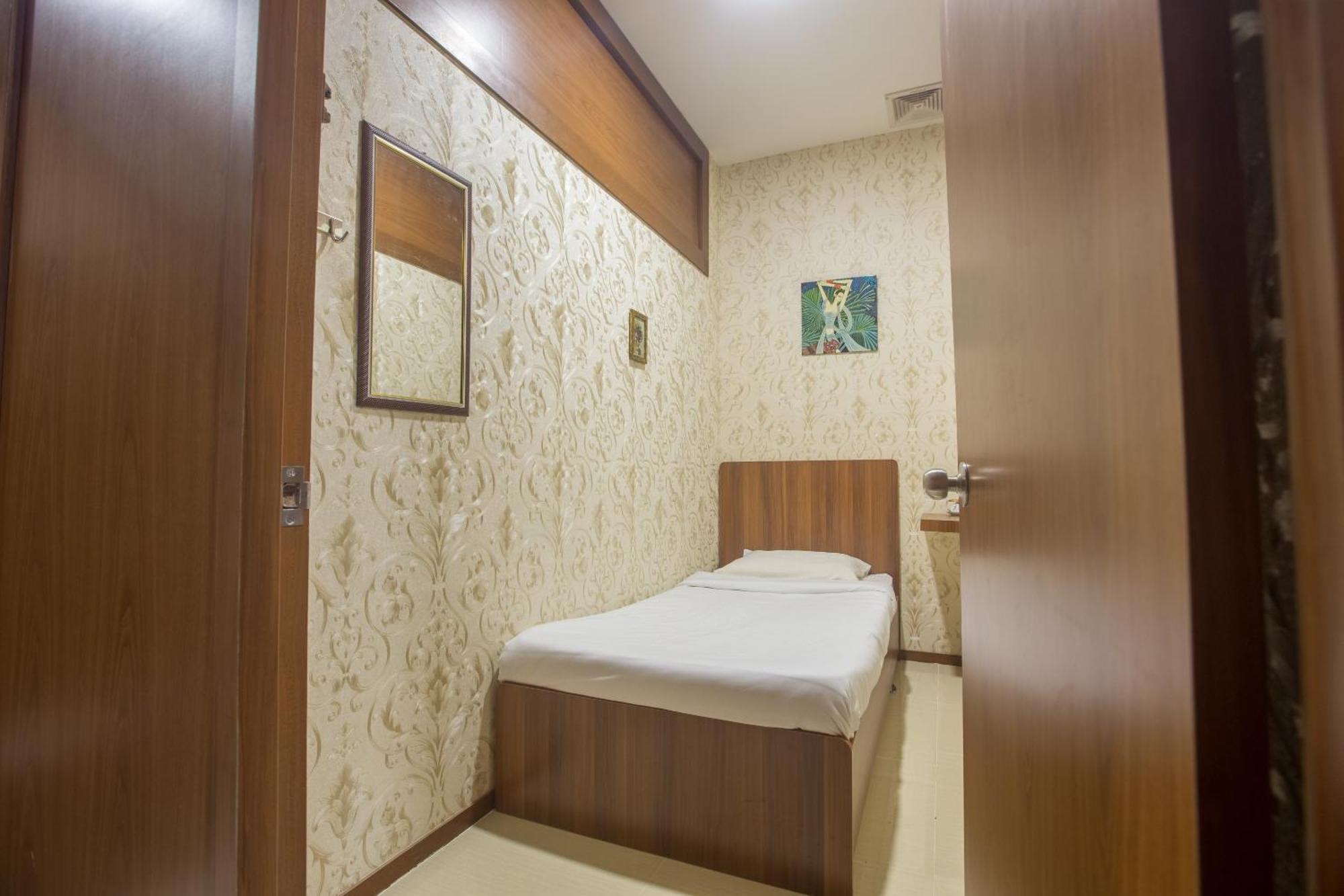Spot On 89858 Rebecca'S Homes Κότα Κιναμπαλού Εξωτερικό φωτογραφία