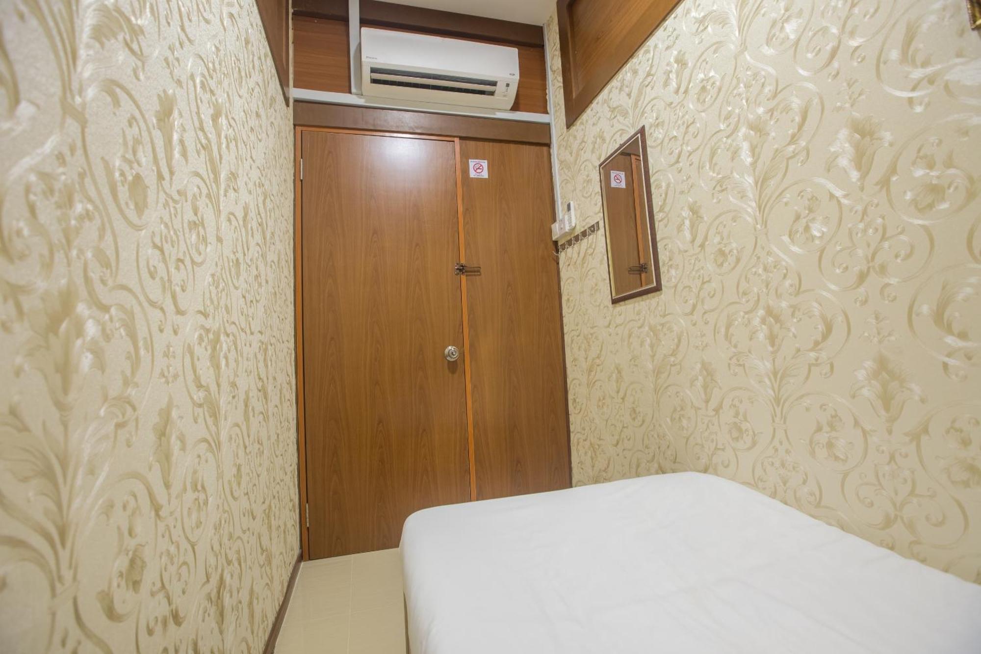 Spot On 89858 Rebecca'S Homes Κότα Κιναμπαλού Εξωτερικό φωτογραφία