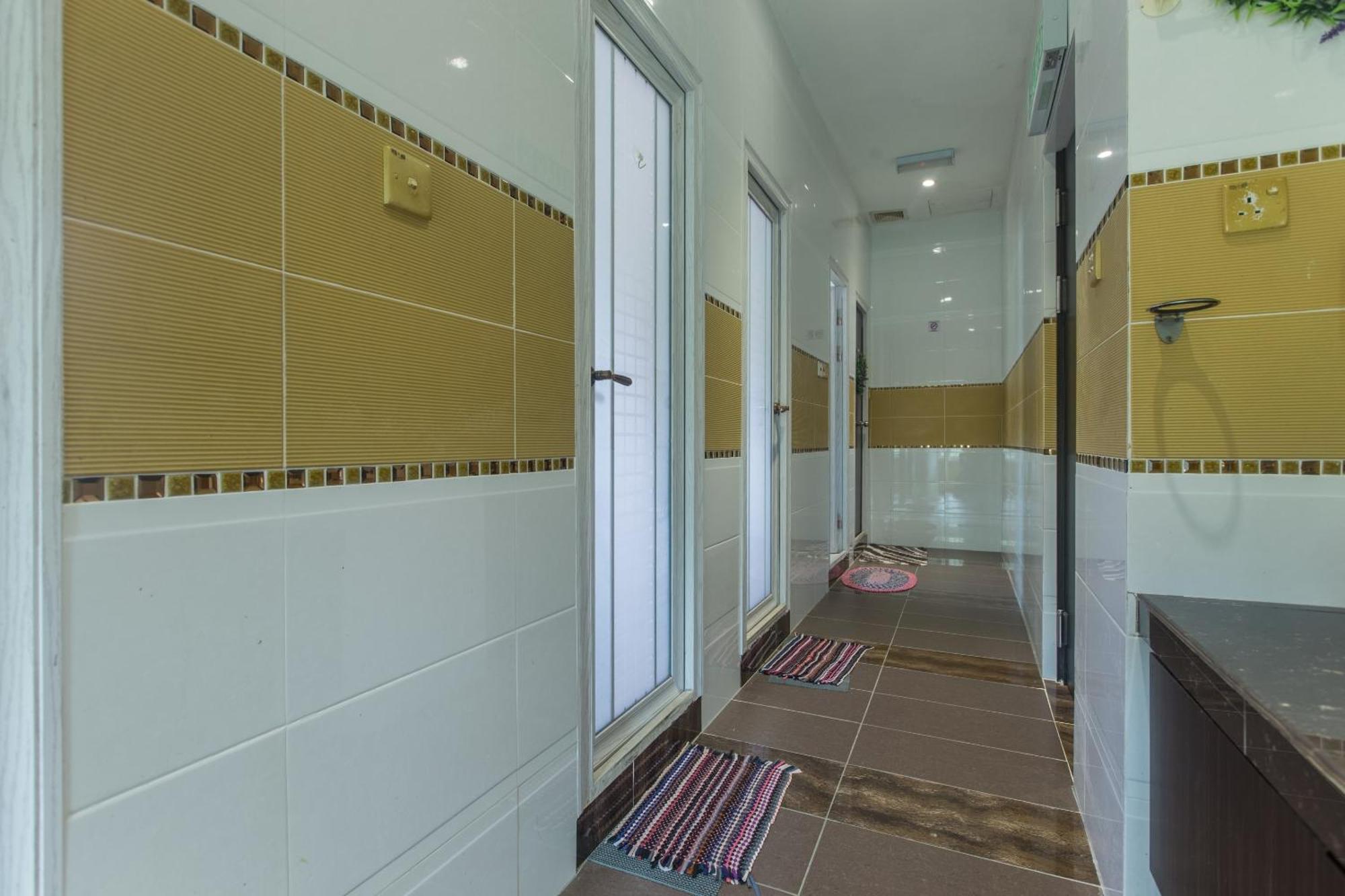 Spot On 89858 Rebecca'S Homes Κότα Κιναμπαλού Εξωτερικό φωτογραφία